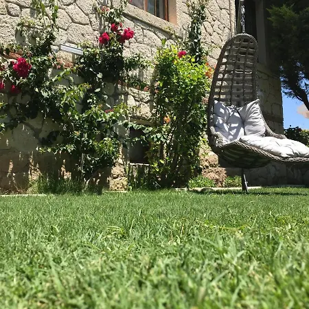Bizim Ev Alacati فندق مبيت وإفطار *