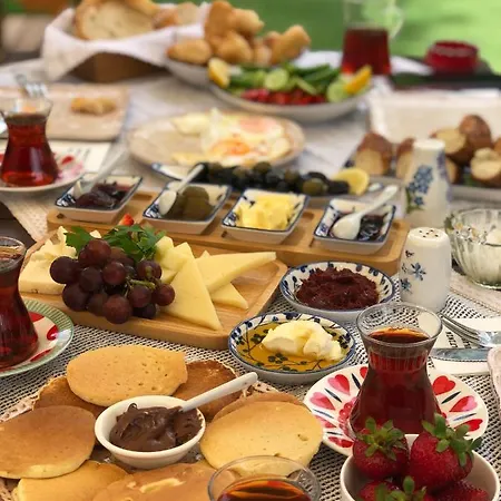 Bizim Ev Alacati Bed & Breakfast
