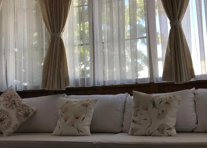 Bizim Ev Alaçatı * Esmirna