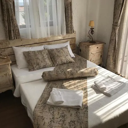 Bizim Ev Alacati Bed and breakfast